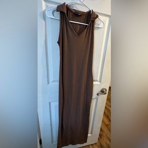 Medium Ribbed Maxi Dress with slit